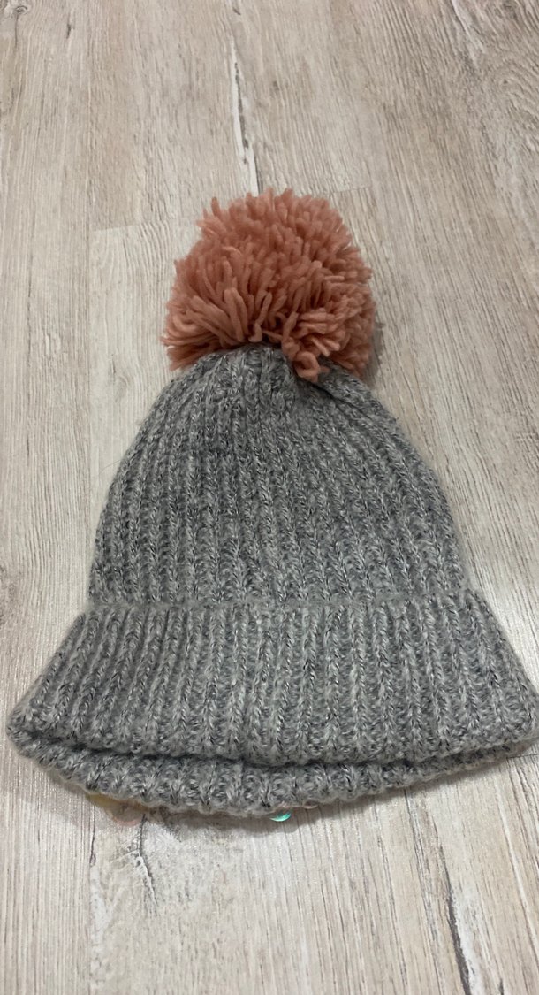 Gri Ponponlu Kadın Örgü Bere - Görsel 2