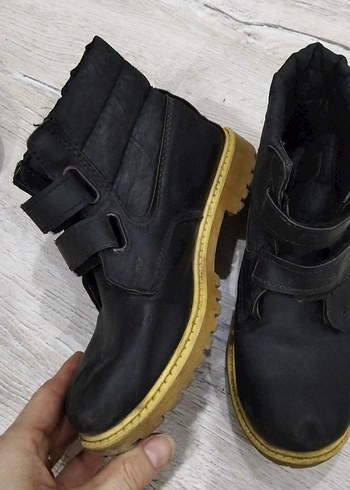 Siyah Tokalı Erkek Botu - Görsel 3