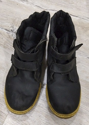 Siyah Tokalı Erkek Botu - Görsel 2