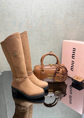 Miu Miu Kemer Detaylı Kahverengi Süet Çizme 2li set