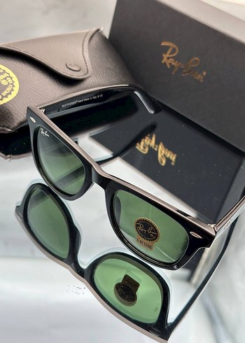 Beden Parlak Siyah Ray-Ban Kadın Güneş Gözlüğü
