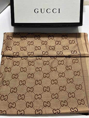 Gucci ipek şal