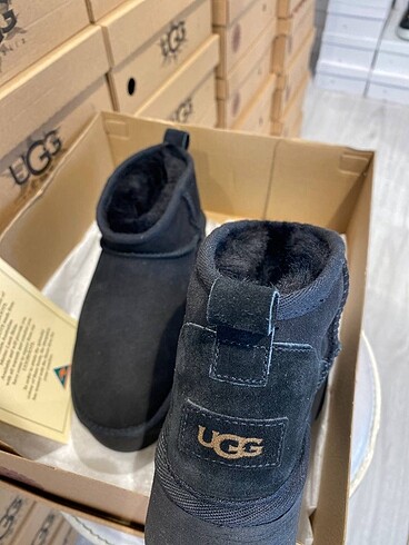 Ugg UGG NEW good qualit original leather???? Deri Ürün 1 sınıf i