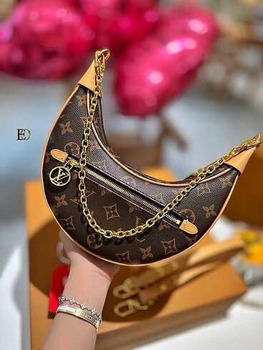 *New Model* LOUIS VUITTON - Width: 22 cm - Height: 14 cm Pri