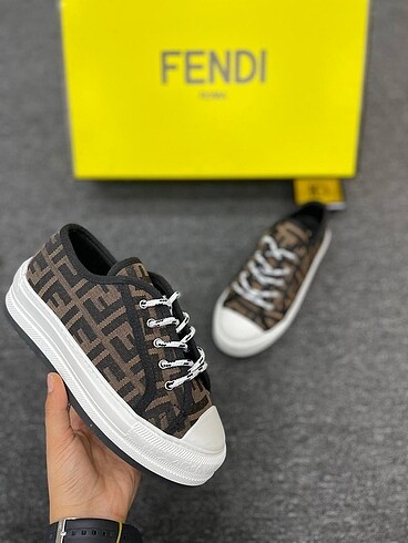 Fendi New Collection from FENDİ Prices: - Shoes : Sizes: 36 / 37 / 3