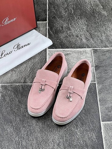 Loro Piana Loro Piana ? New Season ???? 0 Leather? With Original Box And Du