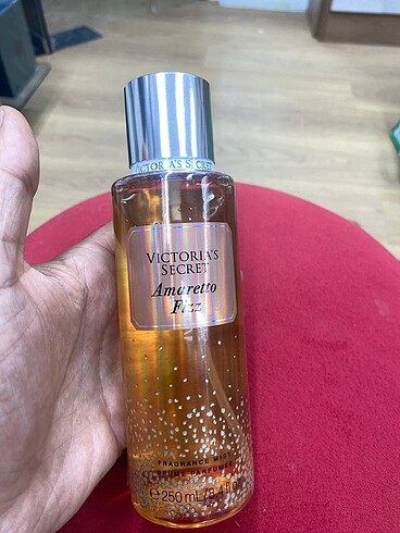 Victorias Secret Amaretto Fizz Vücut Spreyi