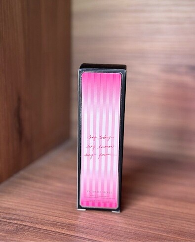  Beden Victoria?s Secret Bombshell 50ml EDP