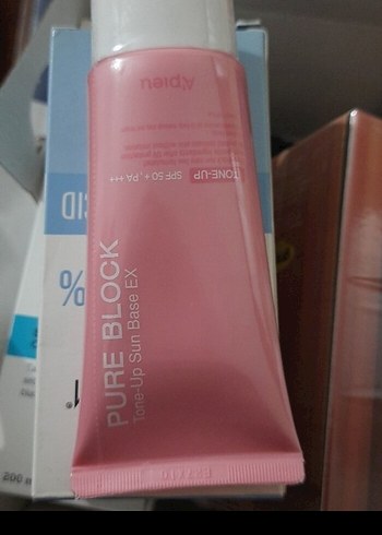 Pure Block Tonlu Güneş Bazı SPF50+ - Görsel 3