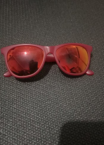 Kırmızı Klasik Uniseks Güneş Gözlüğü - Görsel 5