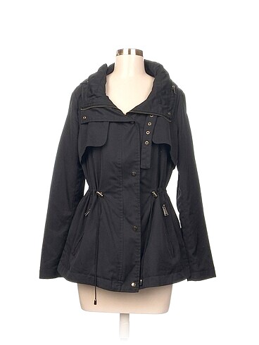 Zara Ceket %70 İndirimli.