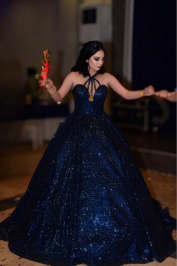 Prenses model nişanlık