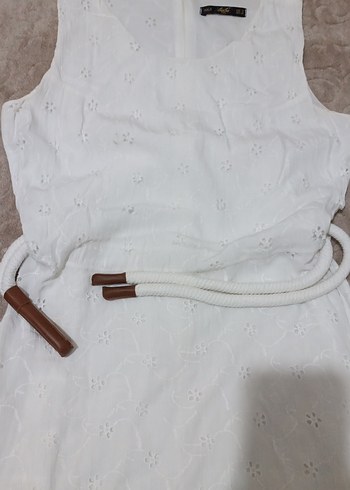 Nakışlı Beyaz Uzun Pamuklu Elbise - Görsel 5