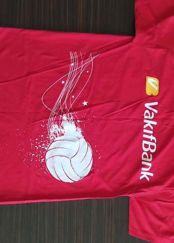 Kırmızı Baskılı Erkek Spor Tişörtü - Görsel 5