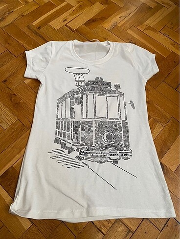 İstanbul istiklal tramvay desenli tshirt