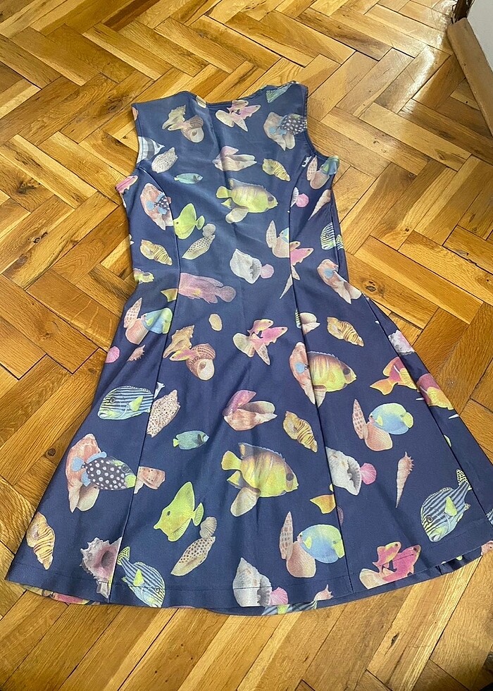 Balık desenli plaj elbisesi - Görsel 5