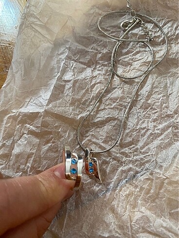 Taşlı kolye ve yüzük seti - Görsel 2