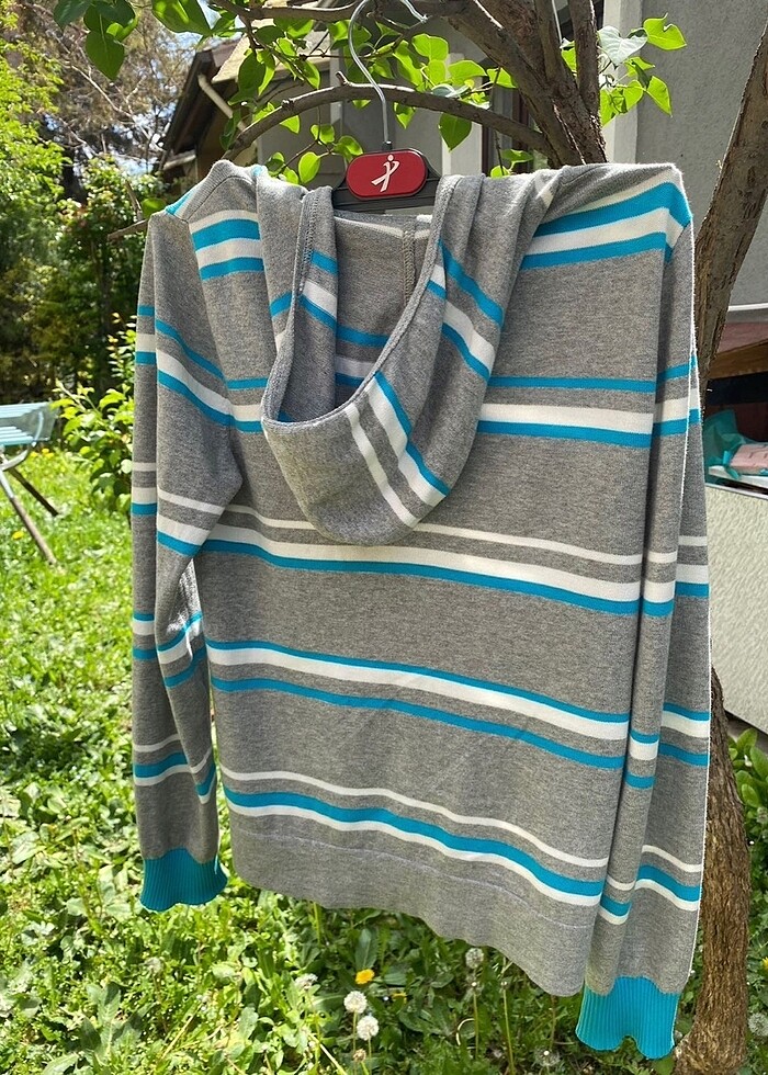 Benetton mavi beyaz gri çizgili triko hırka - Görsel 3