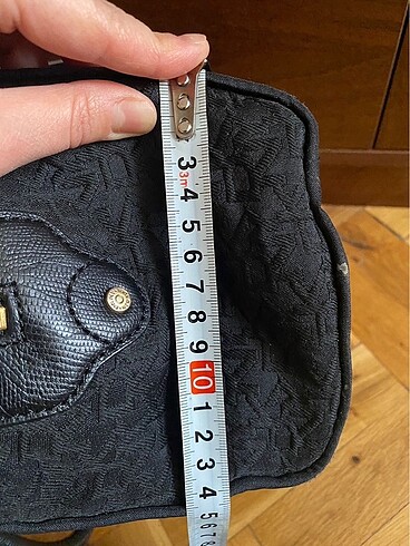 Dkny siyah metal logo klipsli çanta - Görsel 6