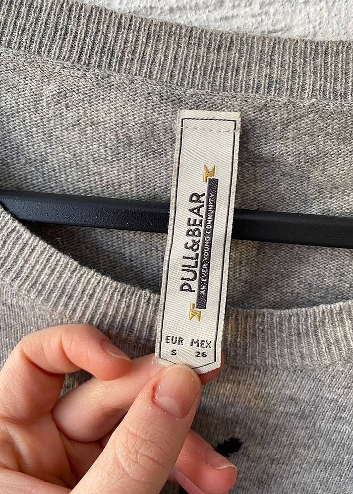 Buldog desenli pull and bear gri kazak - Görsel 2