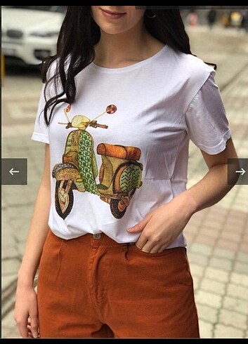 Araba desenli taşlı t-shirt