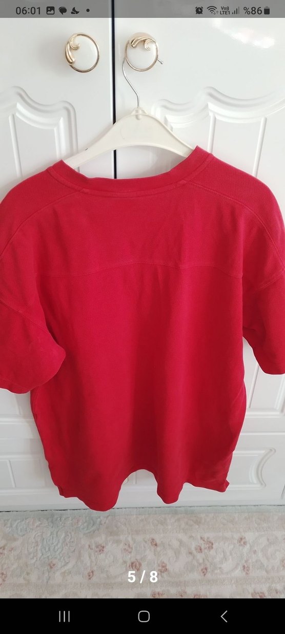 Kırmızı Puma AC Milan Düğmeli Spor Tişört - Görsel 2