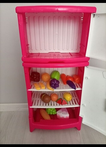Barbie Buzdolabı 