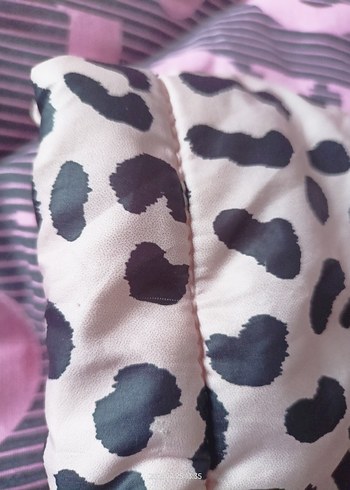 Kız Çocuk Leopar Desenli Kapüşonlu Mont - Görsel 3