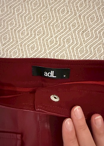 Bordo Düğmeli Deri Mini Etek - Görsel 3