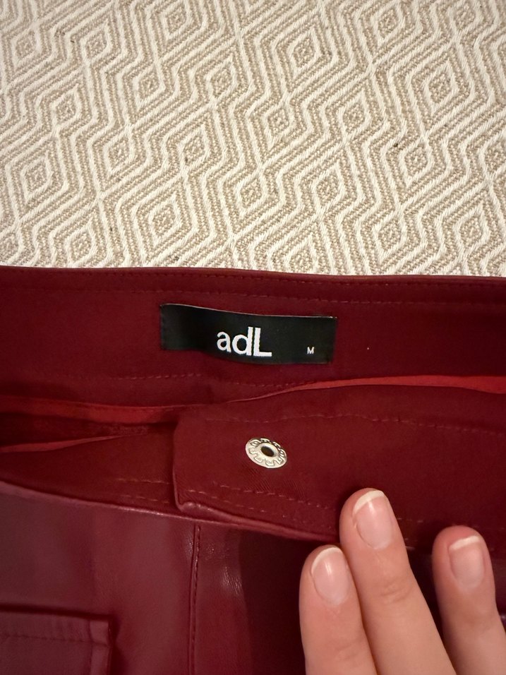 Bordo Düğmeli Deri Mini Etek - Görsel 3