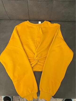 H&M sweat