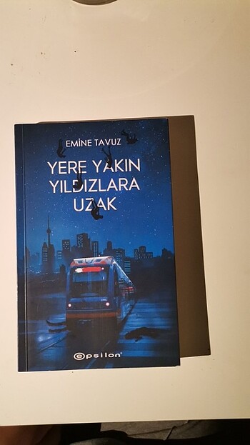 Yere yakın yıldızlara uzak 