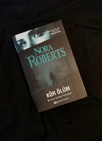 Nora Roberts kör ölüm 