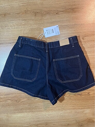 Pull and Bear Pull and bear yeni sezon denim sort