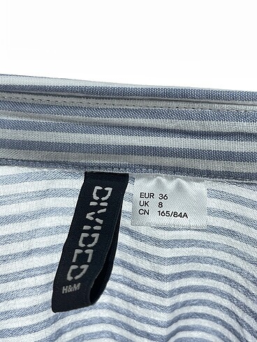 36 Beden çeşitli Renk H&M Gömlek %70 İndirimli.