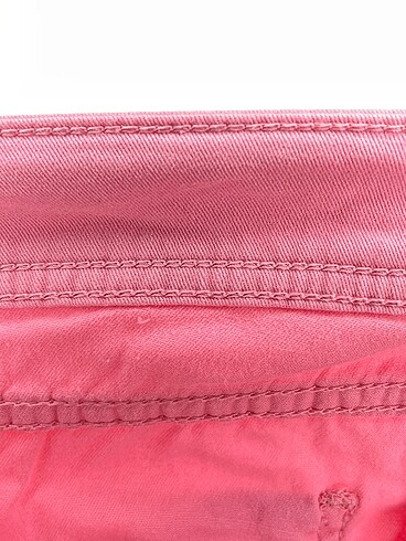 29 Beden pembe Renk PreLoved Jean / Kot %70 İndirimli.
