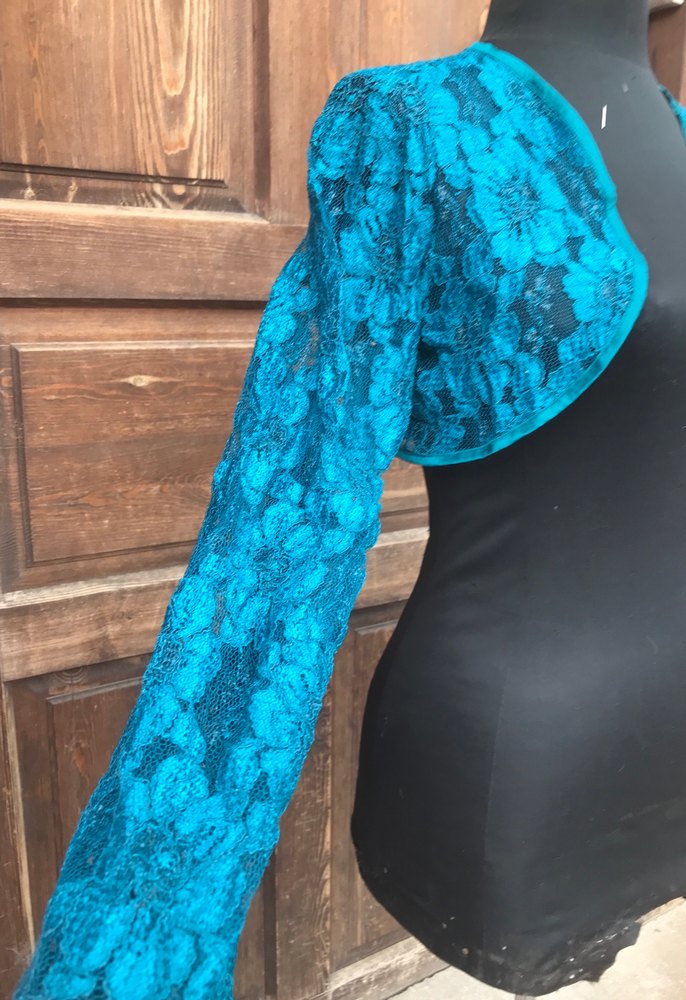 Kadın Turkuaz Dantel İşlemeli Bolero - Görsel 2