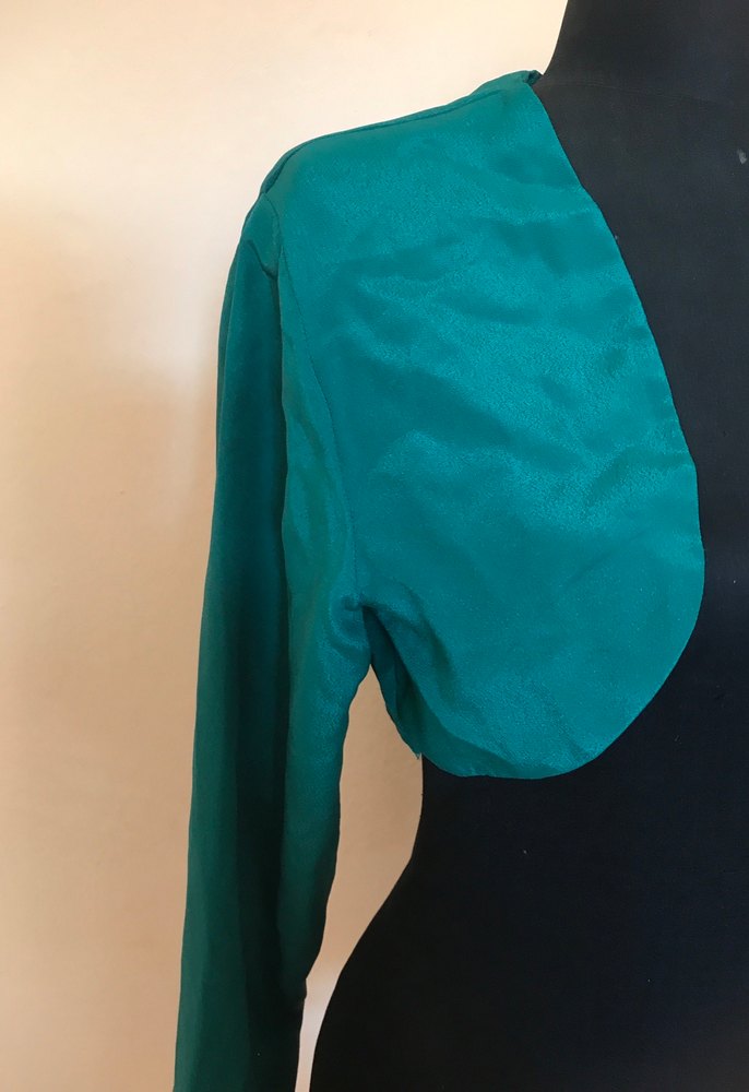 Uzun Kollu Yeşil  Bolero - Görsel 2