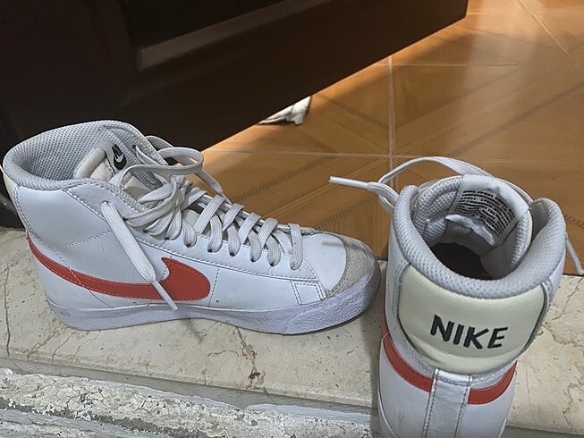 NİKE BLAZER