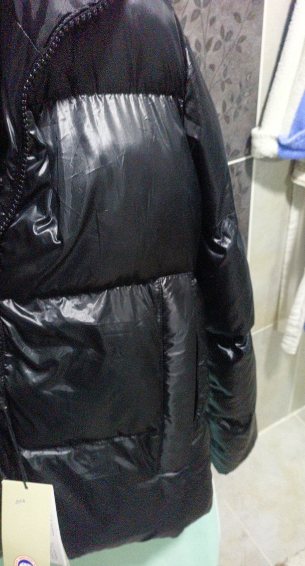 Siyah fermuarlı ürün. - Görsel 2