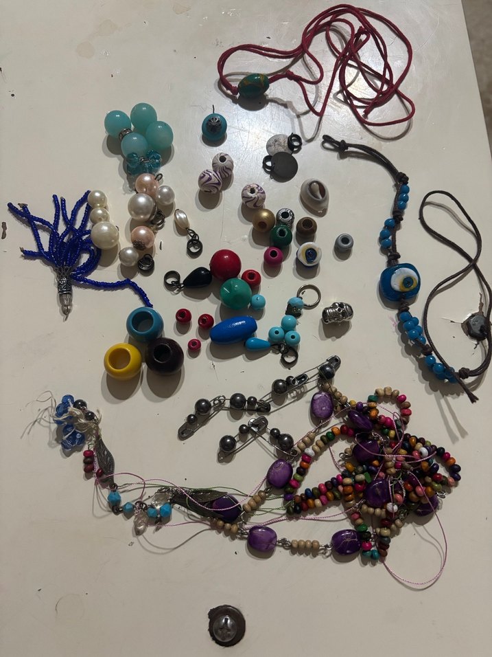 Bordo Renkli Tırnak Süslemeleri - Görsel 3