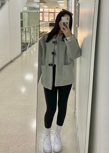 Gri Tokalı Rahat Kadın Ceket - Görsel 3