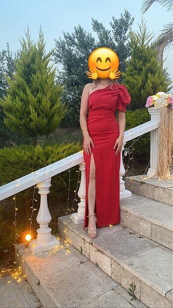Kırmızı tek kol abiye elbise