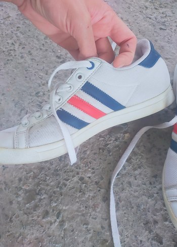 39 Beden beyaz Renk Beyaz Adidas Kadın Spor Ayakkabı