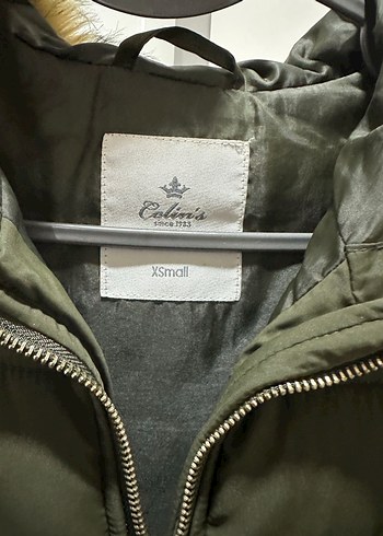 Kadın Yeşil Kürklü Şişme Yelek - Görsel 3