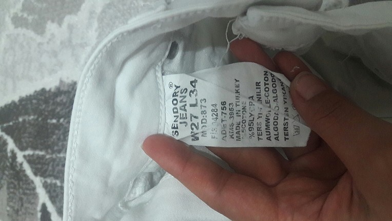 27 Beden beyaz yüksek bel pantolon