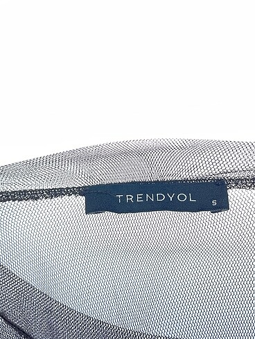 s Beden siyah Renk Trendyol & Milla Bluz %70 İndirimli.