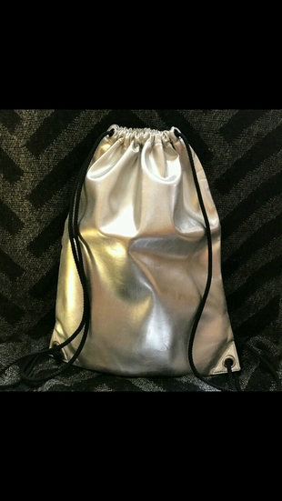 gümüş çanta