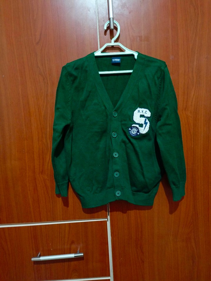 Düğmeli Yeşil Erkek Çocuk Hırka - Görsel 2