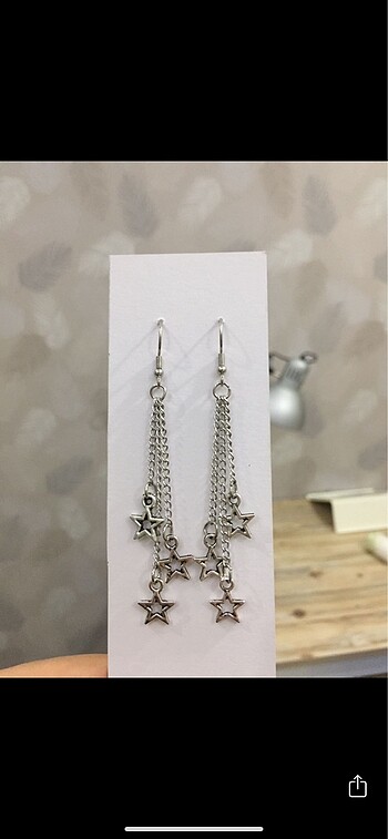 Yıldızlı küpe